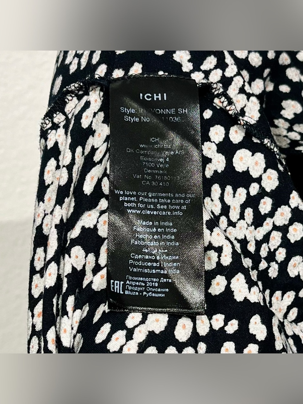 ICHI Black and White Floral Print Collared Blouse - Size S (Women’s) - Picture 5 of 9